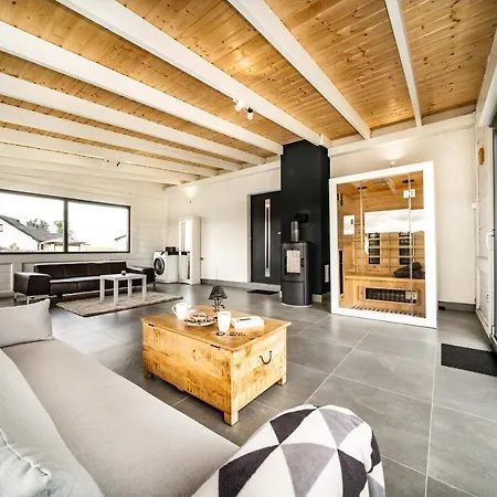 Prázdninový dům Hot Tub Jacuzzi Chillout *