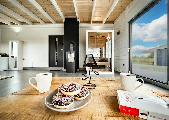 Semesterbostad Hot Tub Jacuzzi Chillout *