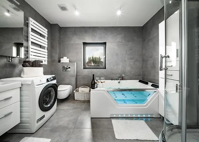 Semesterbostad Hot Tub Jacuzzi Chillout Kołobrzeg