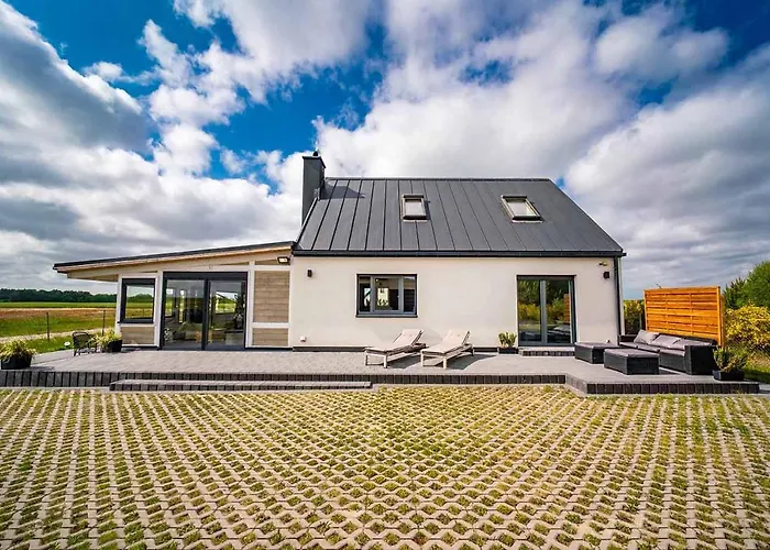 Semesterbostad Hot Tub Jacuzzi Chillout *